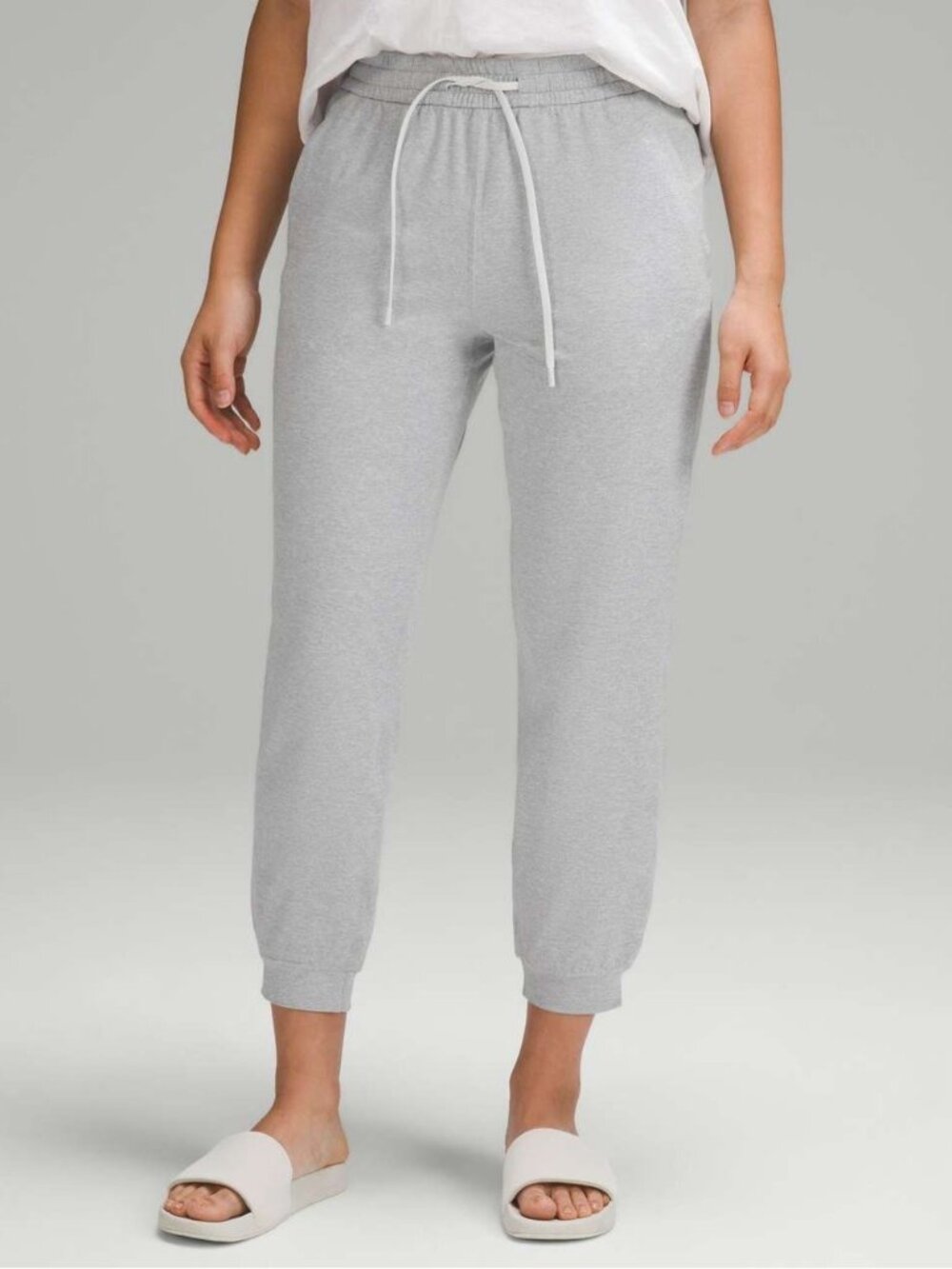 Lululemon Soft Jersey Classic Fit Mid Rise Jogger Light Gray Size 8